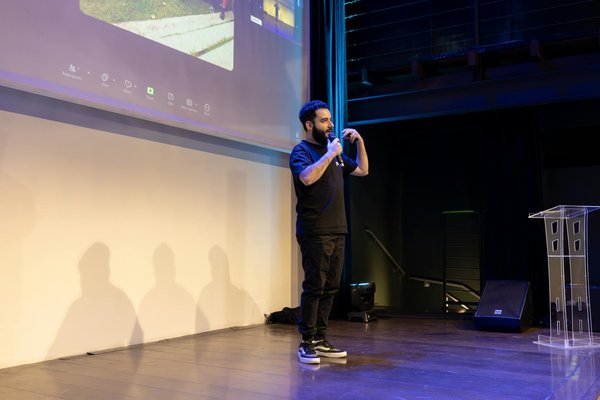 Quels sont les meilleurs paramètres pour optimiser l'utilisation de la 5G sur un Samsung Galaxy Z Flip3?